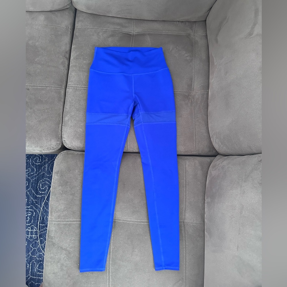Alo yoga thigh high blue full length leggings S. Excellent used condition.